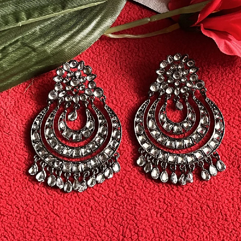 elegant hoop earrings for weddings-Shringarstreet Kundan Stone Dangler Earrings