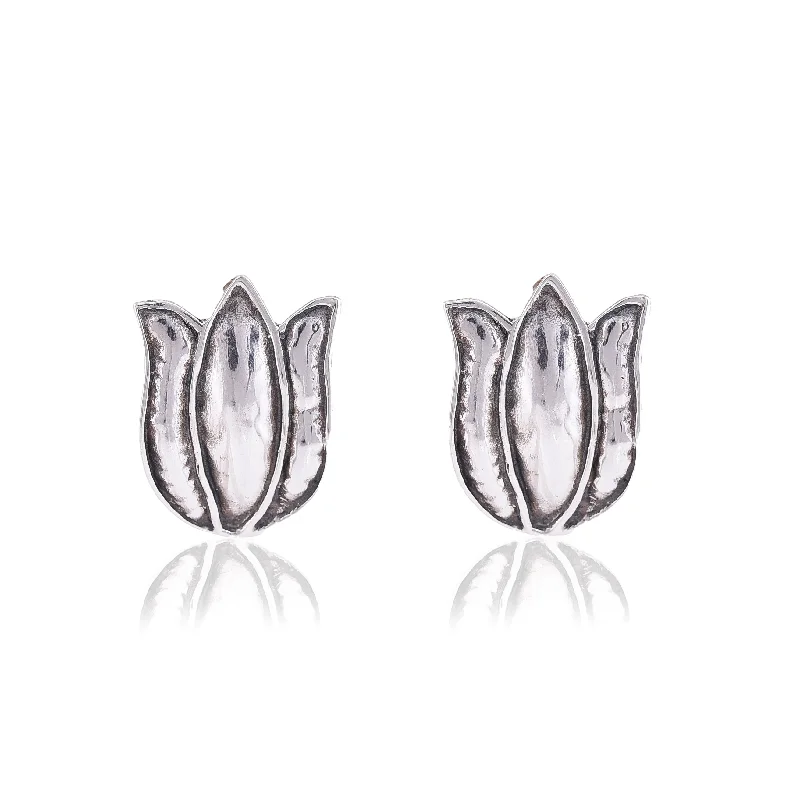 elegant hoop earrings for women-Silver Mountain Sterling Silver Lotus flower Stud earring