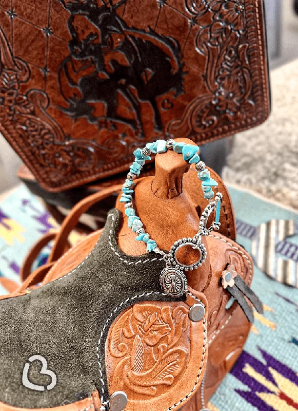 bangle bracelets for casual wear-Turquoise Concho Clasp Bracelet