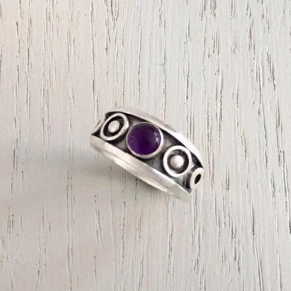 personalized gold rings for women-Drekkar Amethyst Ring - 29RS