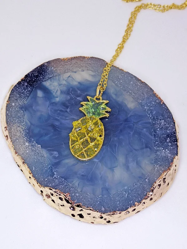 classic necklaces for women-Pineapple Crush Resin Pendant